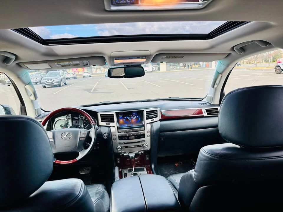 2013 Lexus LX 3rd Gen - Image 16 of 18