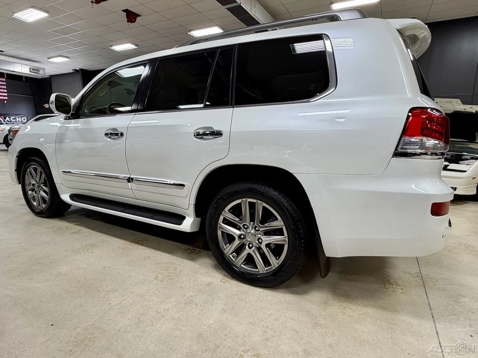 2013 Lexus LX 3rd Gen - Image 4 of 12