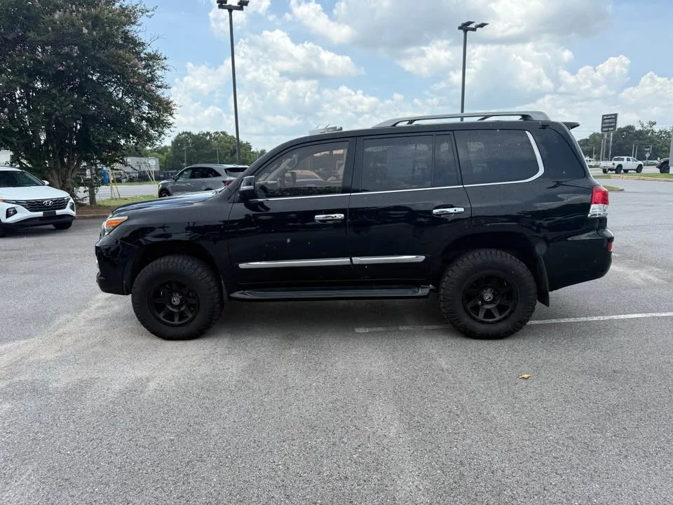 2013 Lexus LX 3rd Gen - Image 4 of 19