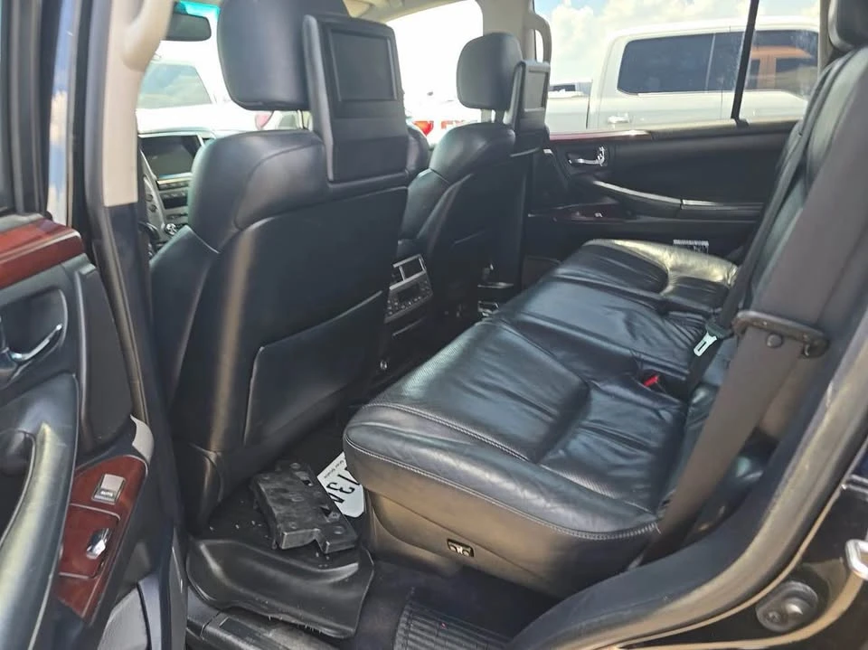2013 Lexus LX 3rd Gen - Image 16 of 17
