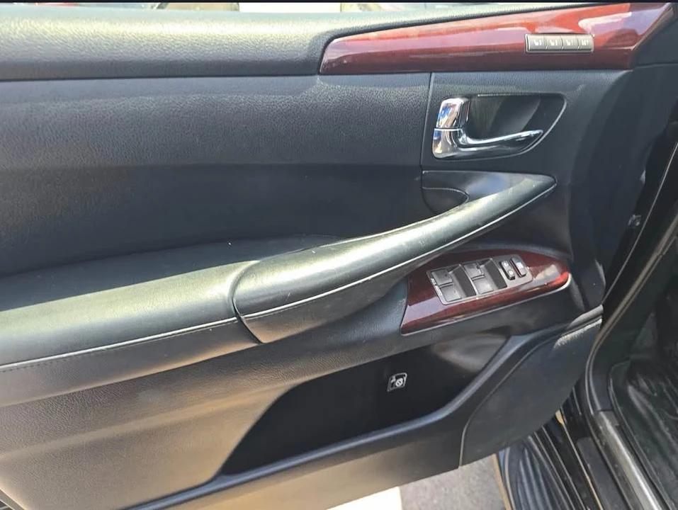 2013 Lexus LX 3rd Gen - Image 14 of 17