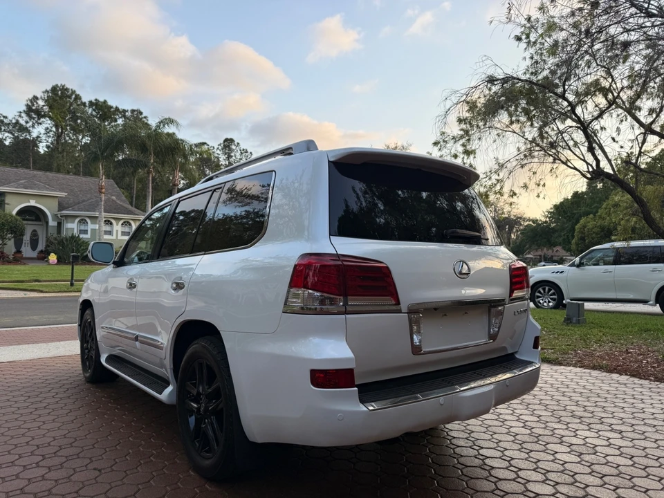 2013 Lexus LX 3rd Gen - Image 4 of 21