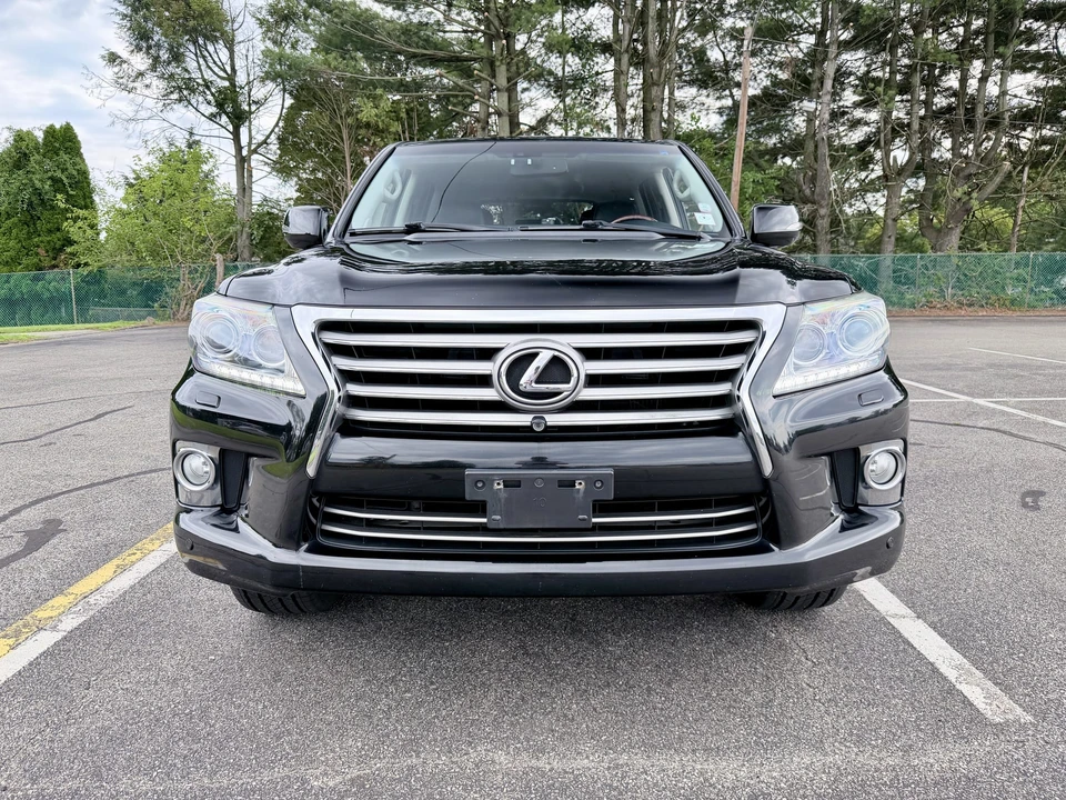 2013 Lexus LX 3rd Gen - Image 24 of 31