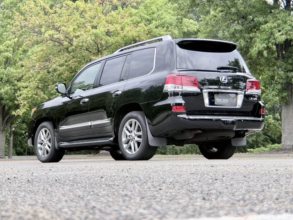 2013 Lexus LX 3rd Gen - Image 12 of 31