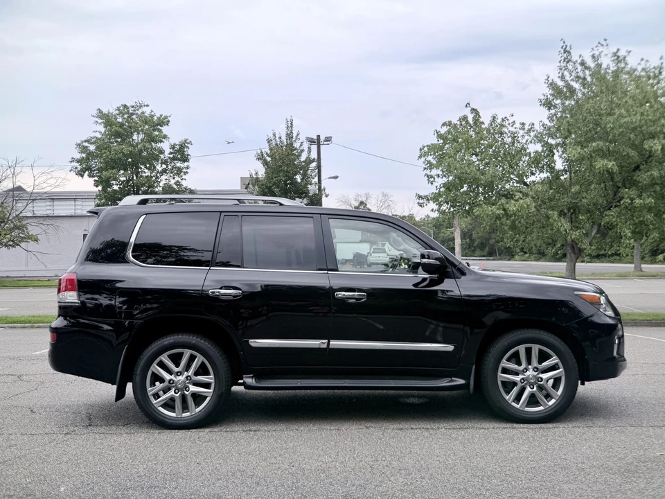 2013 Lexus LX 3rd Gen - Image 5 of 31