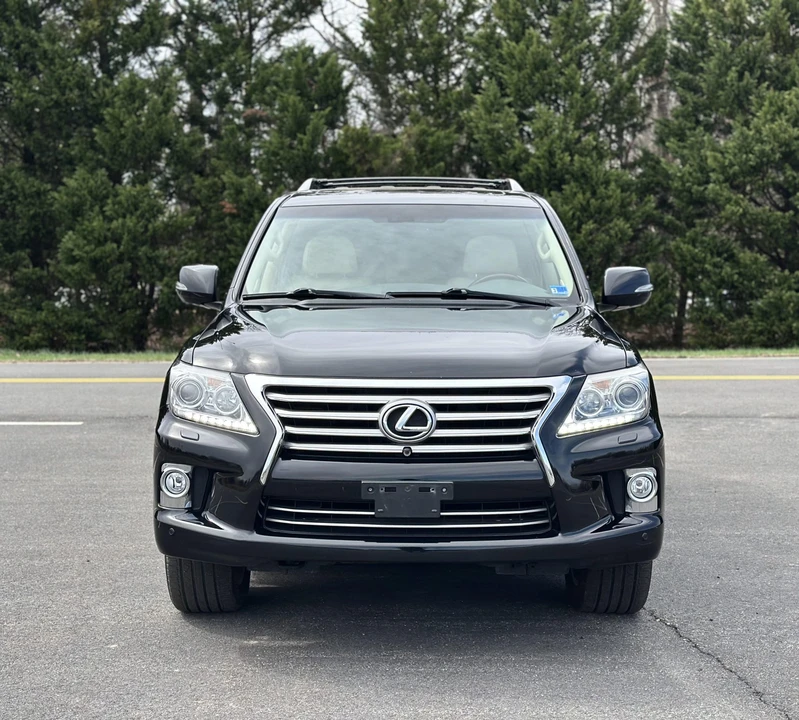 2013 Lexus LX 3rd Gen - Image 4 of 31
