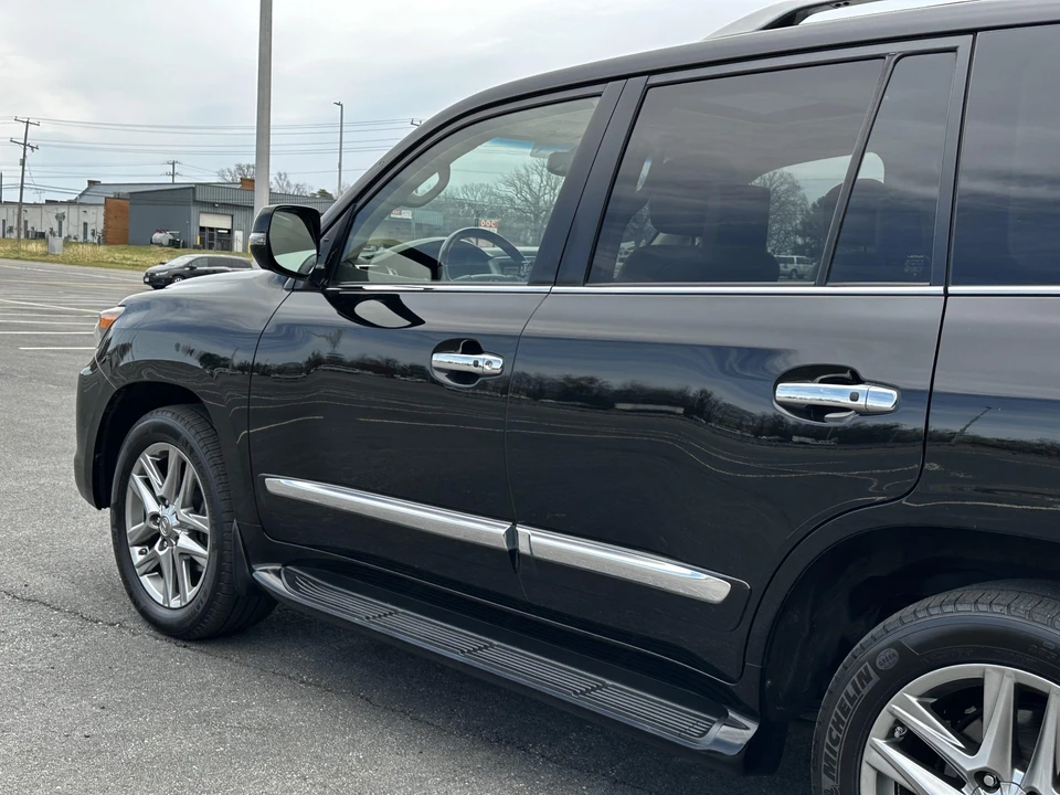 2013 Lexus LX 3rd Gen - Image 13 of 31