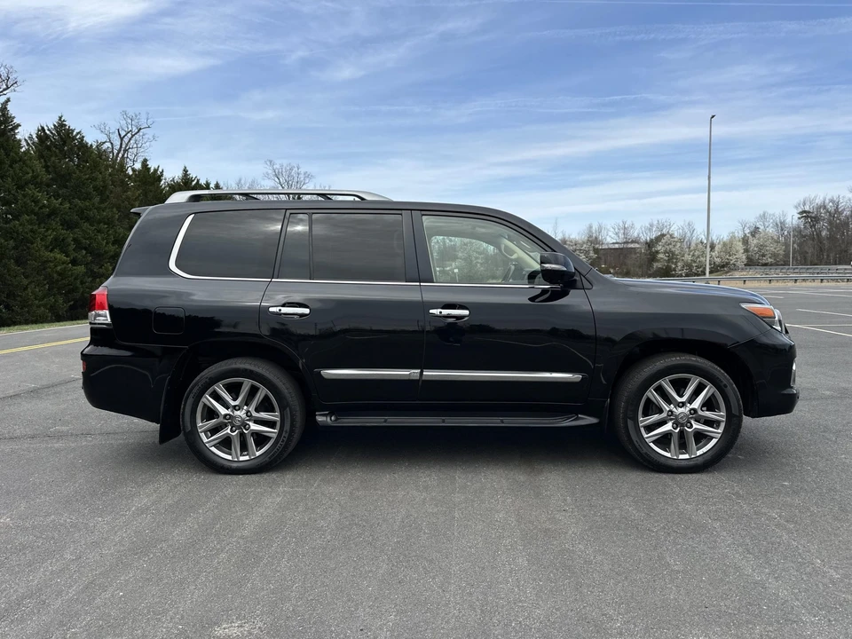2013 Lexus LX 3rd Gen - Image 10 of 31