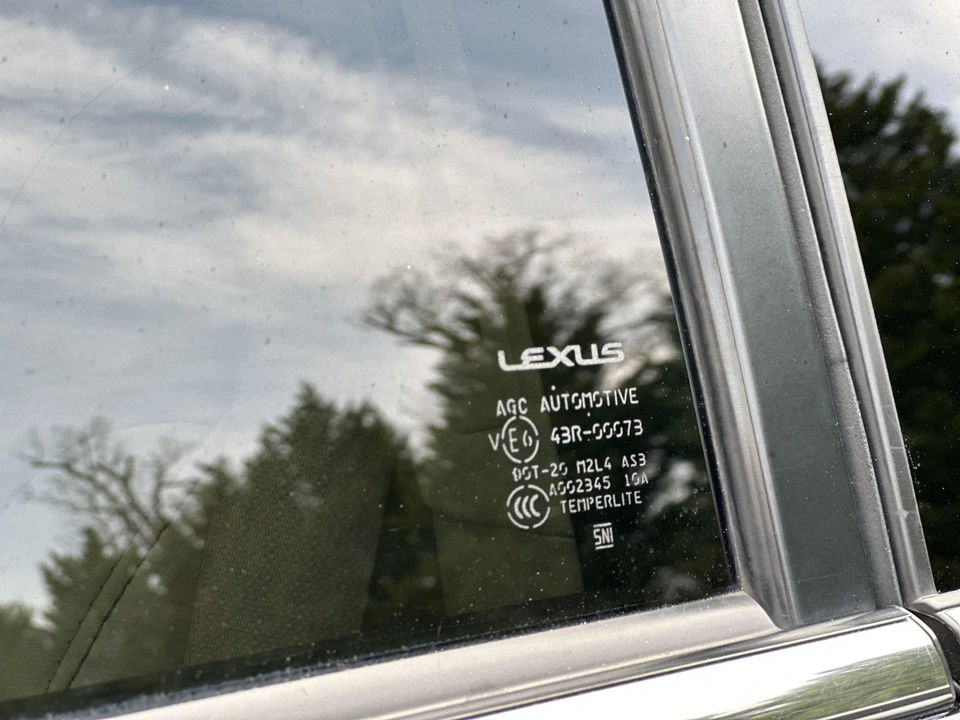 2013 Lexus LX 3rd Gen - Image 30 of 31