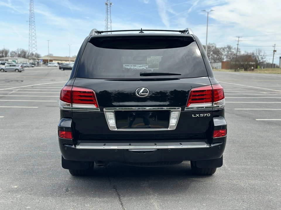 2013 Lexus LX 3rd Gen - Image 8 of 31