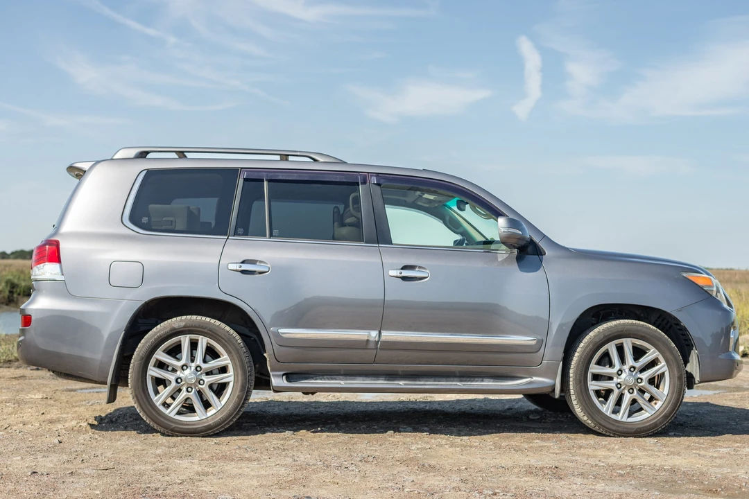 2013 Lexus LX 3rd Gen - Image 3 of 31