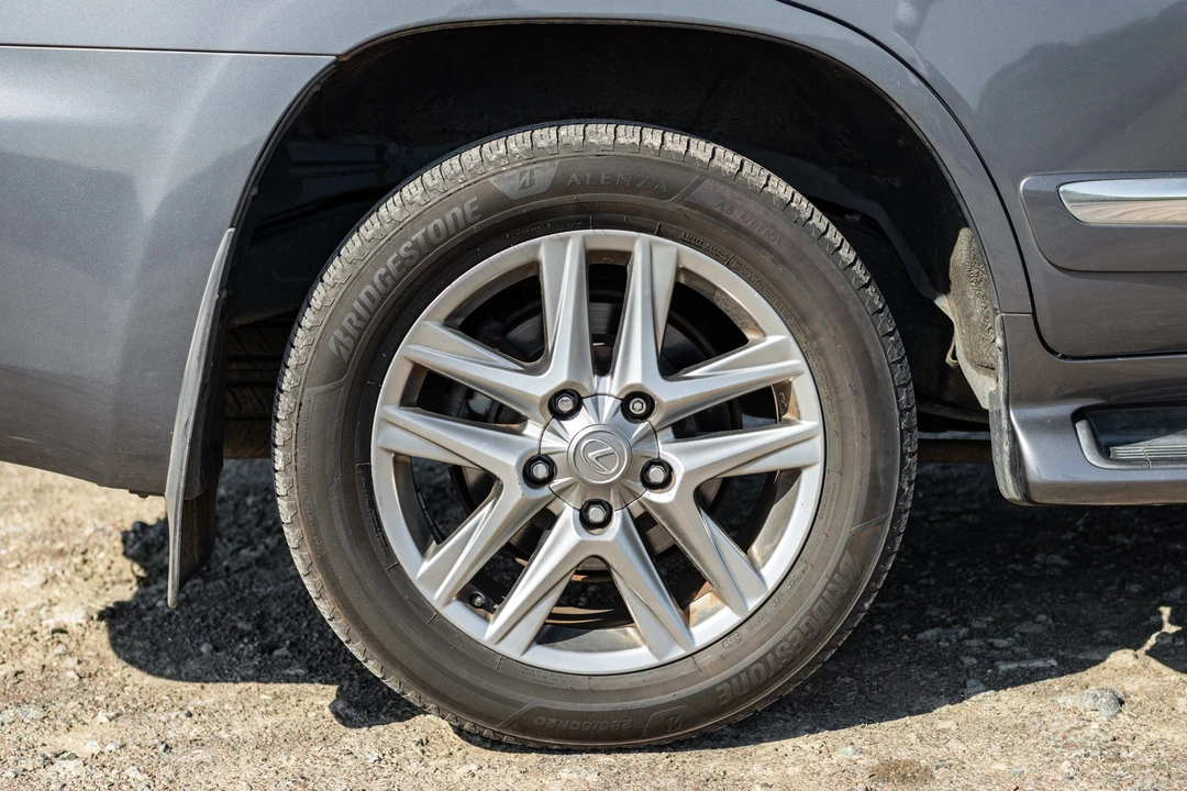 2013 Lexus LX 3rd Gen - Image 31 of 31