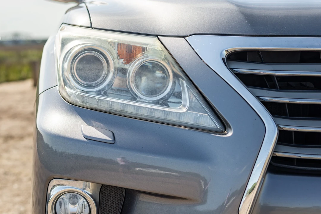 2013 Lexus LX 3rd Gen - Image 9 of 31