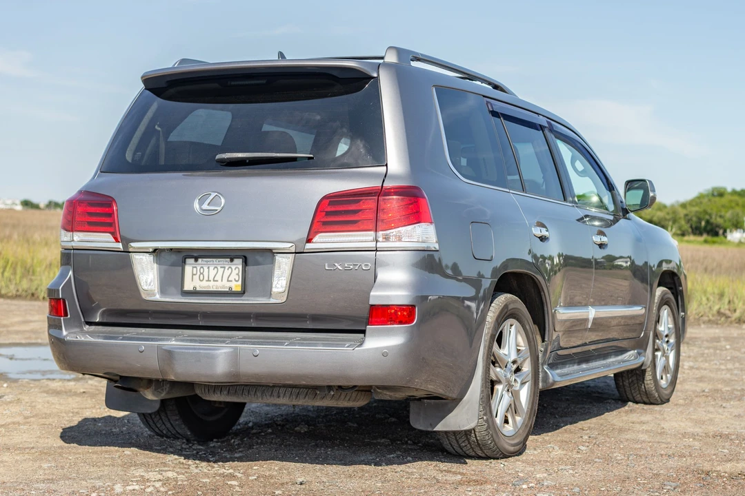 2013 Lexus LX 3rd Gen - Image 4 of 31