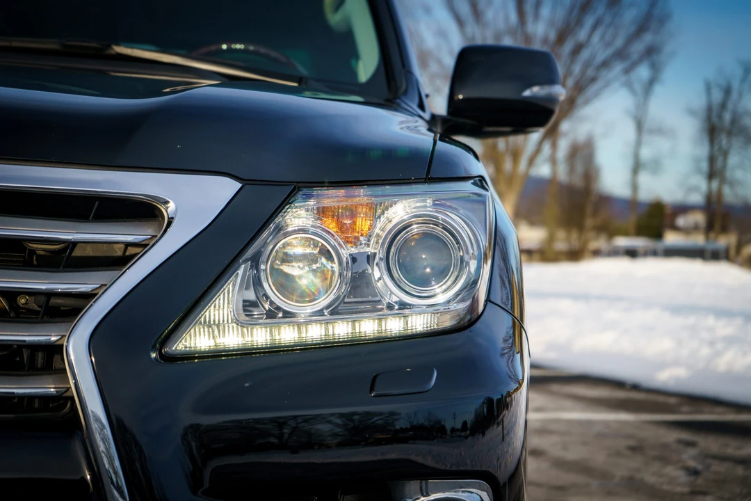 2013 Lexus LX 3rd Gen - Image 20 of 31