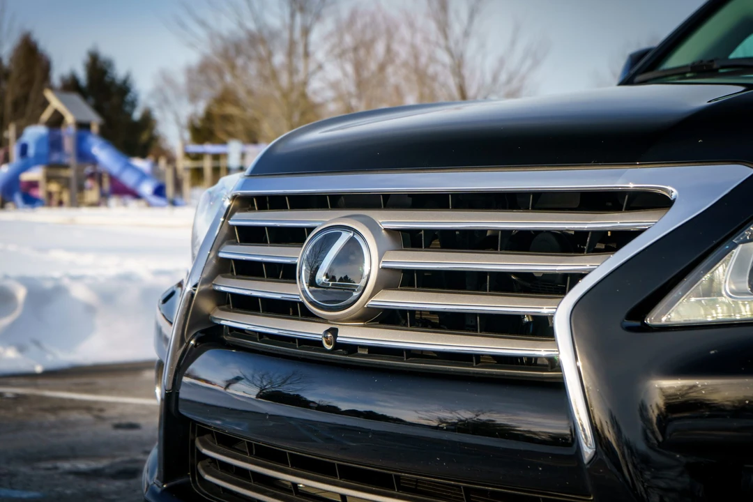 2013 Lexus LX 3rd Gen - Image 24 of 31
