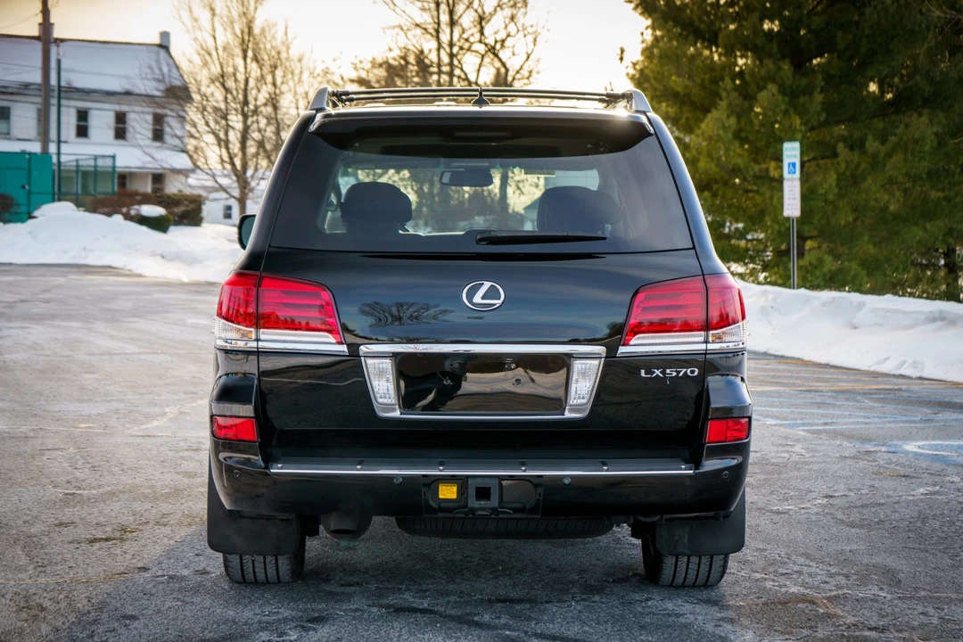 2013 Lexus LX 3rd Gen - Image 14 of 31