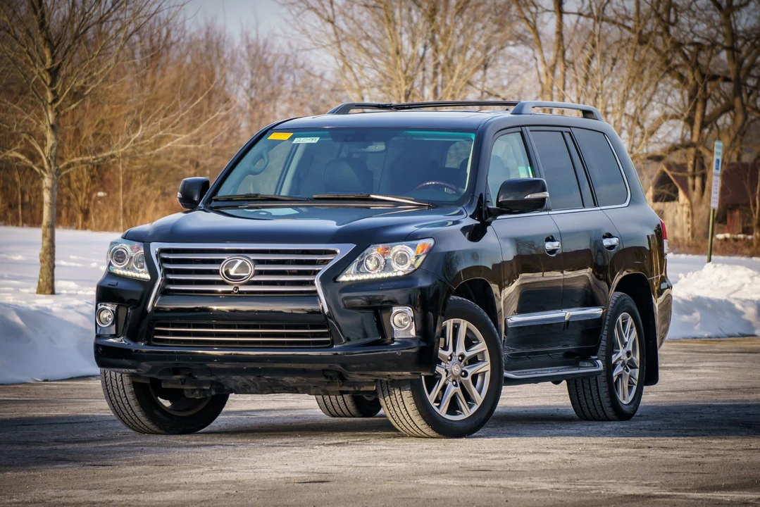 2013 Lexus LX 3rd Gen - Image 6 of 31