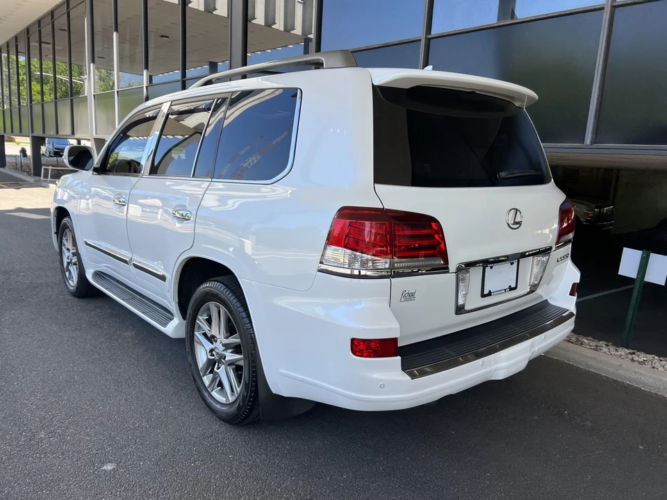 2013 Lexus LX 3rd Gen - Image 13 of 31