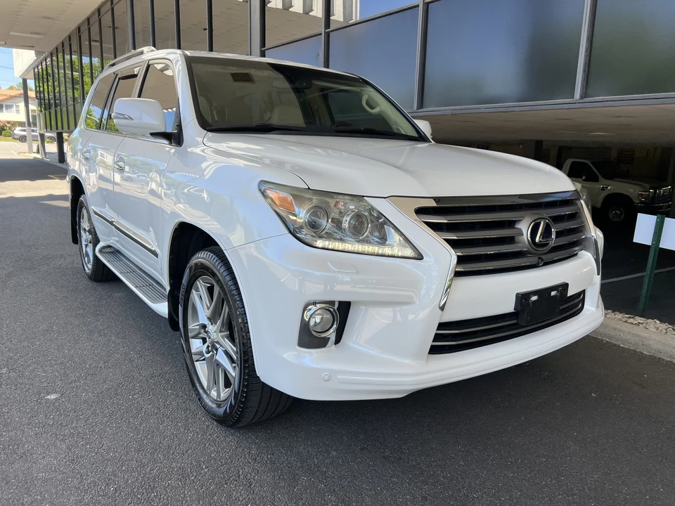 2013 Lexus LX 3rd Gen - Image 31 of 31