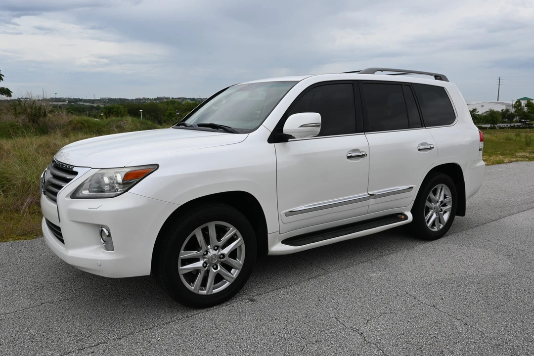 2013 Lexus LX 3rd Gen - Image 7 of 31