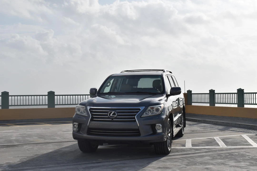 2013 Lexus LX 3rd Gen - Image 5 of 31