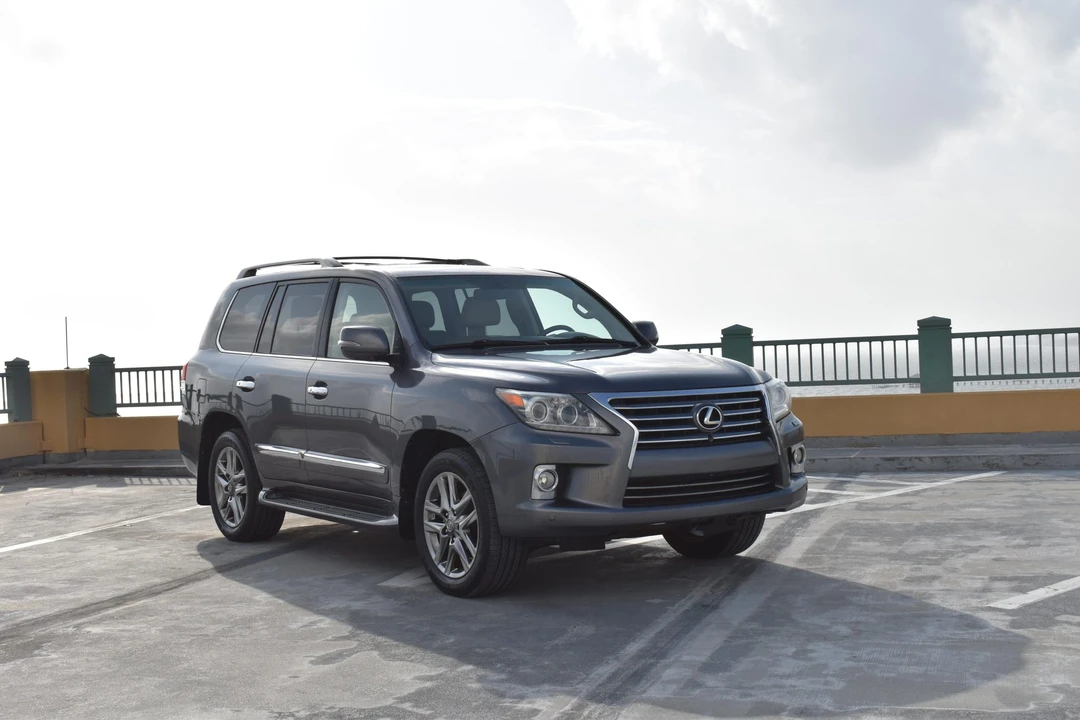 2013 Lexus LX 3rd Gen - Image 7 of 31
