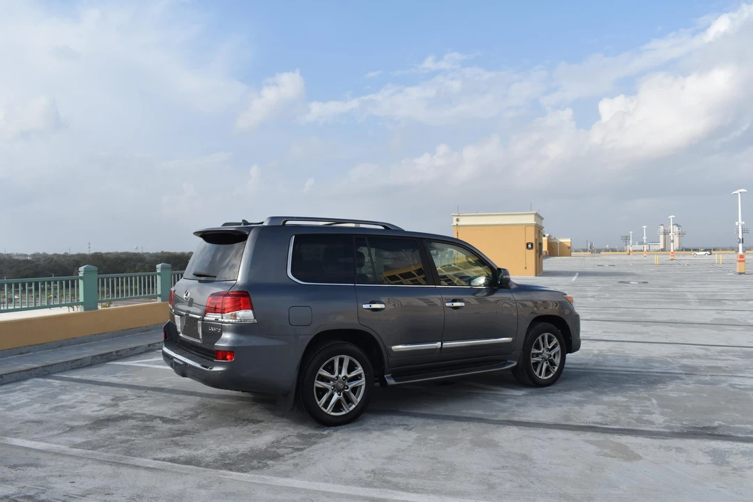 2013 Lexus LX 3rd Gen - Image 14 of 31