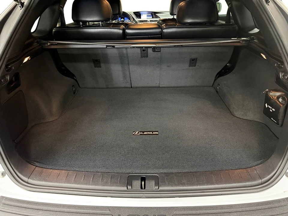 2013 Lexus RC - Image 24 of 24