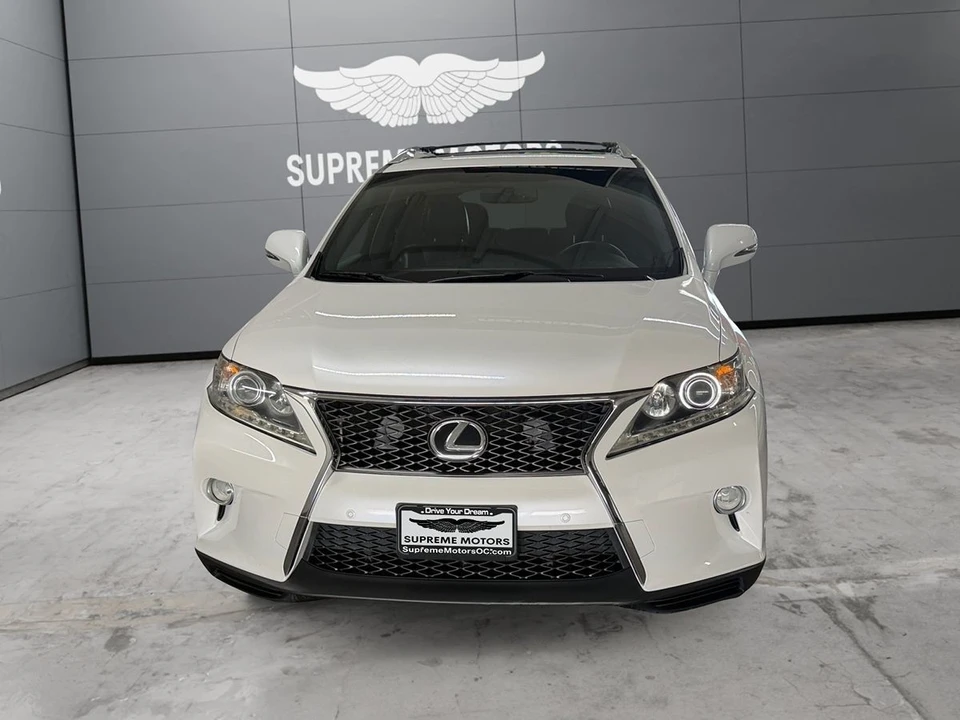 2013 Lexus RC - Image 2 of 24