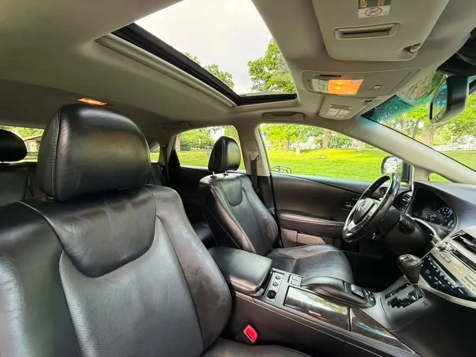 2013 Lexus RX 3rd Gen - Image 11 of 20