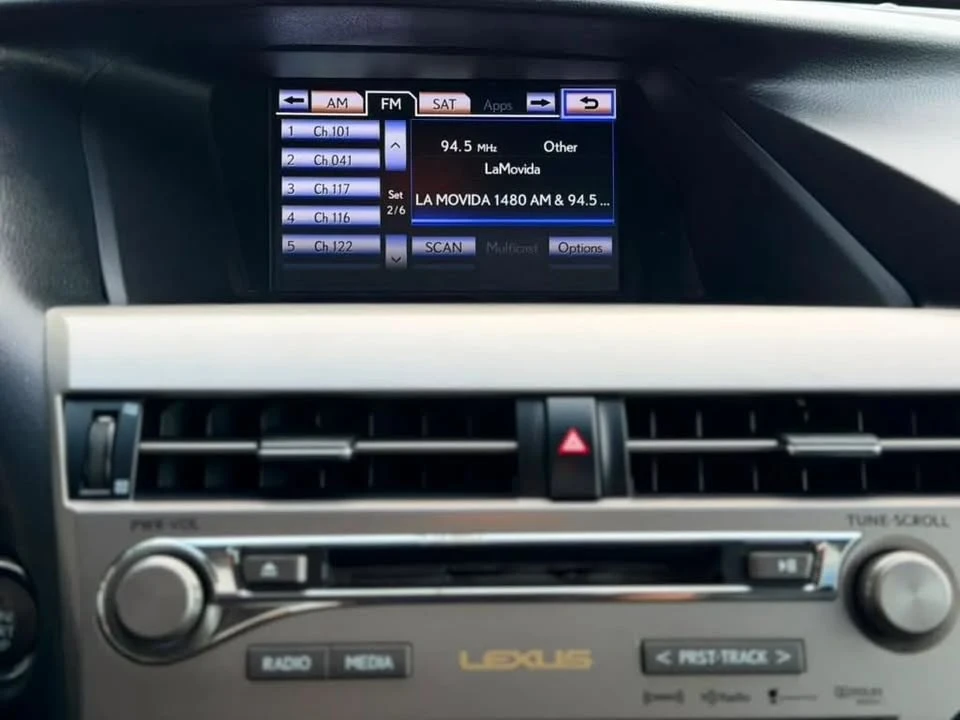 2013 Lexus RX 3rd Gen - Image 19 of 20