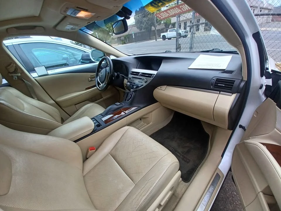 2013 Lexus RX 3rd Gen - Image 8 of 11