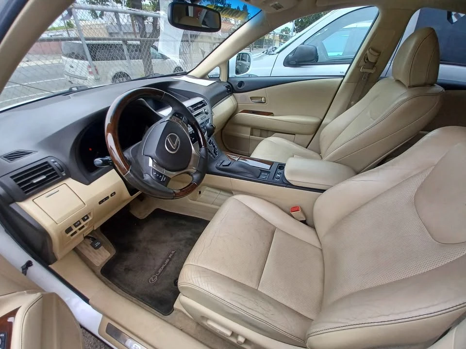 2013 Lexus RX 3rd Gen - Image 6 of 11