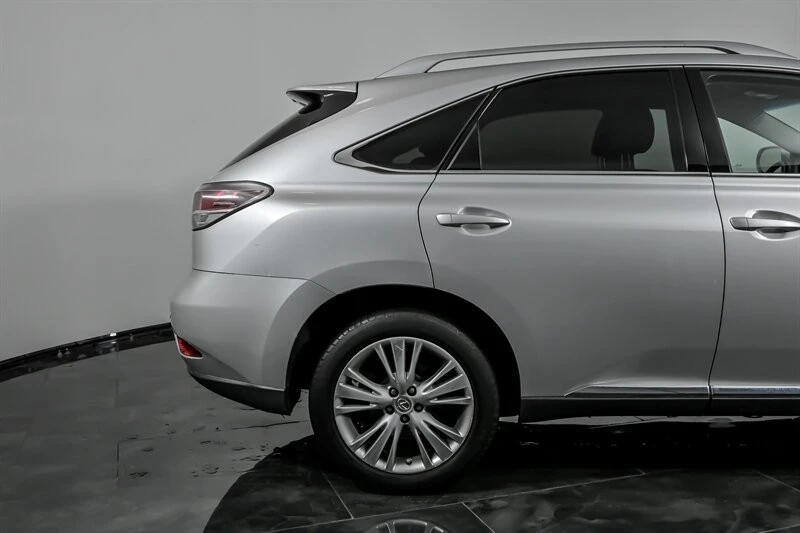 2013 Lexus RX 3rd Gen - Image 11 of 21