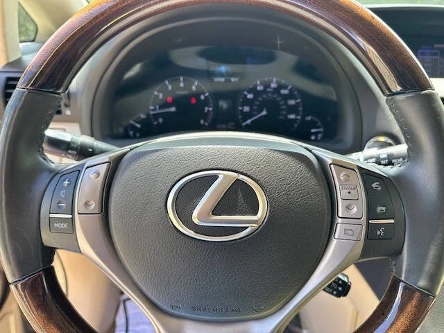 2013 Lexus RX 3rd Gen - Image 13 of 21
