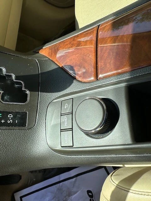 2013 Lexus RX 3rd Gen - Image 19 of 21