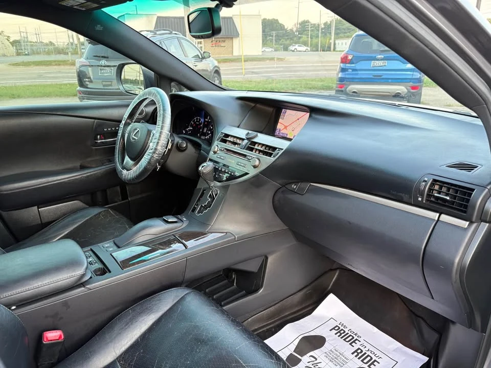 2013 Lexus RX 3rd Gen - Image 13 of 20