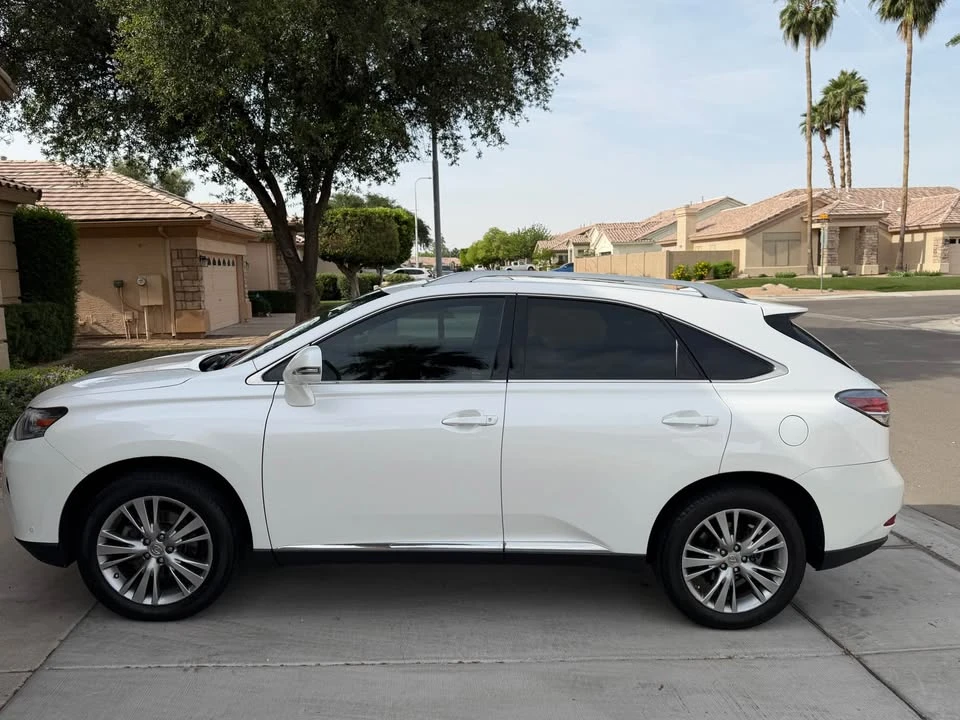 2013 Lexus RX 3rd Gen - Image 5 of 15