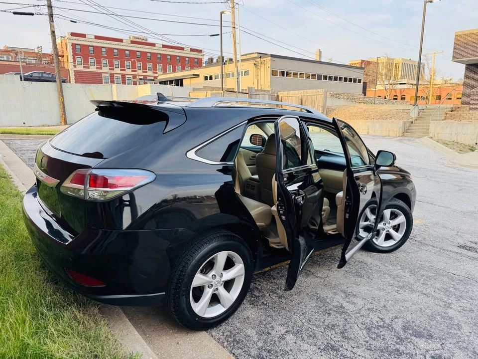2013 Lexus RX 3rd Gen - Image 15 of 16