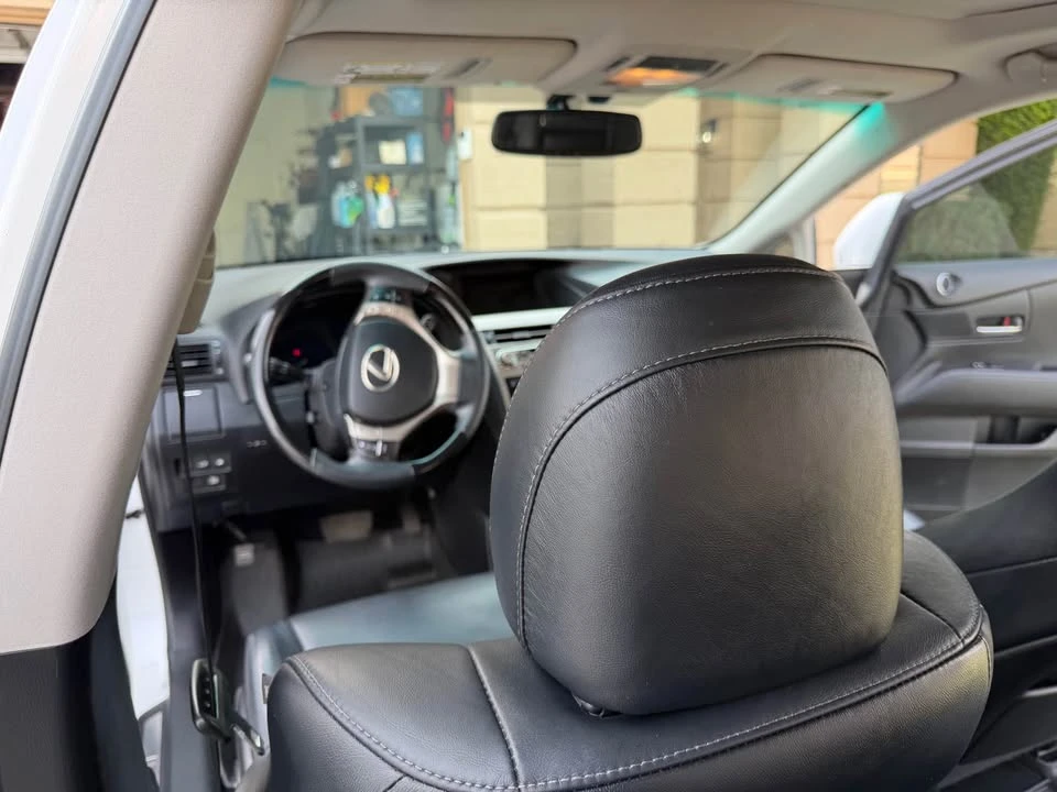 2013 Lexus RX 3rd Gen - Image 9 of 15