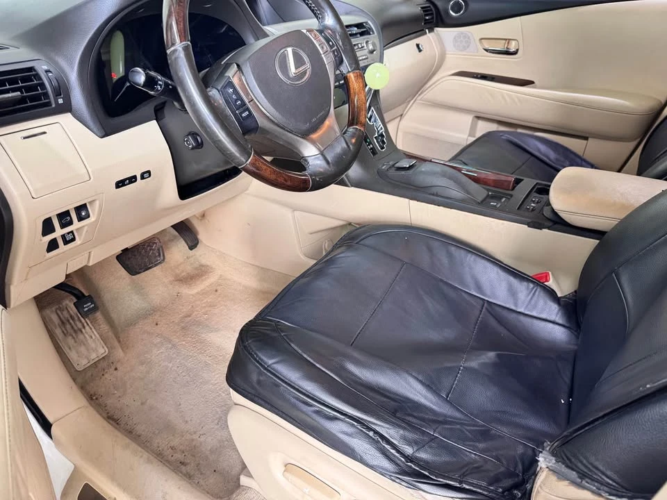 2013 Lexus RX 3rd Gen - Image 7 of 10