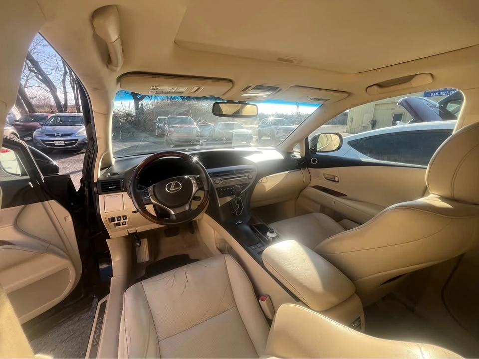 2013 Lexus RX 3rd Gen - Image 8 of 12