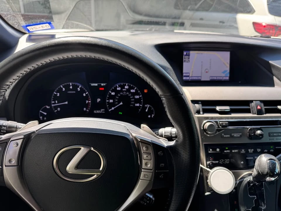 2013 Lexus RX 3rd Gen - Image 6 of 8