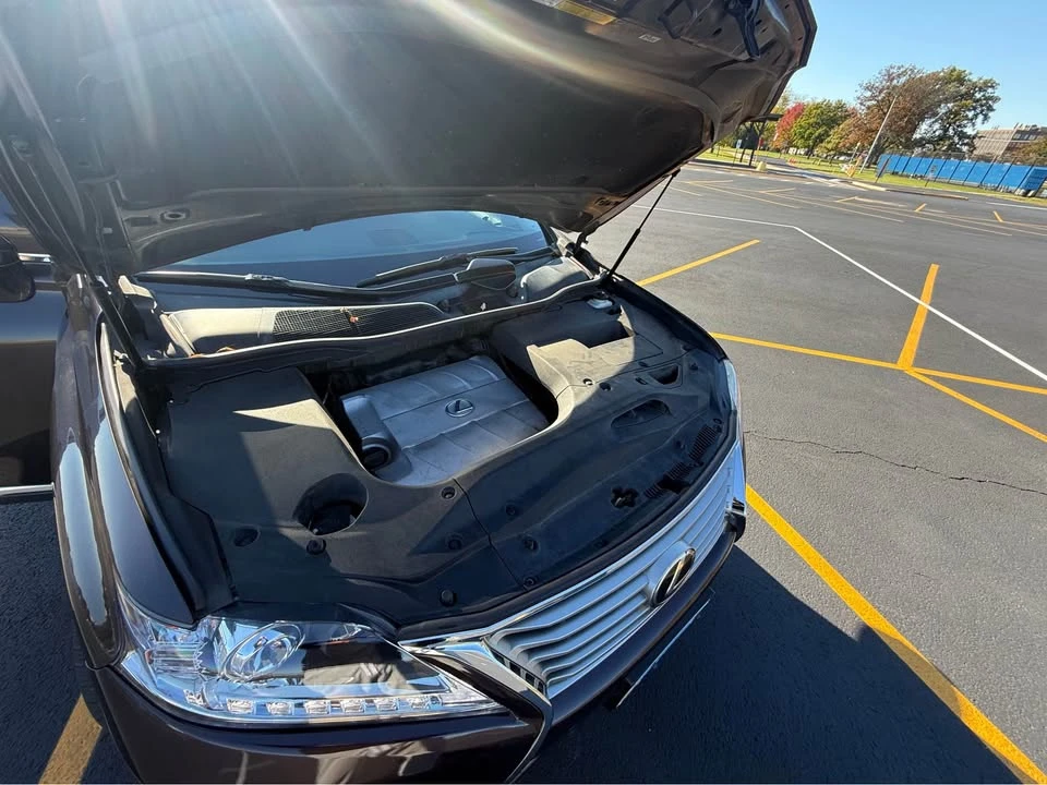 2013 Lexus RX 3rd Gen - Image 9 of 12