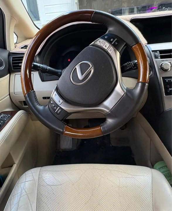 2013 Lexus RX 3rd Gen - Image 7 of 10