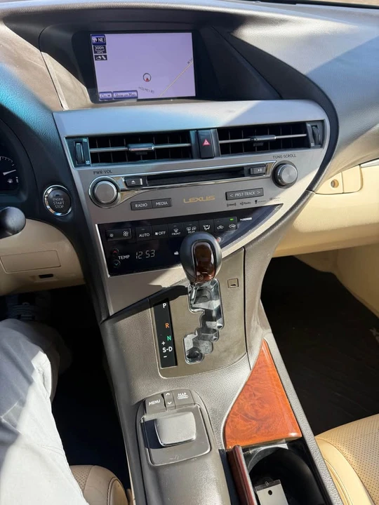 2013 Lexus RX 3rd Gen - Image 18 of 20