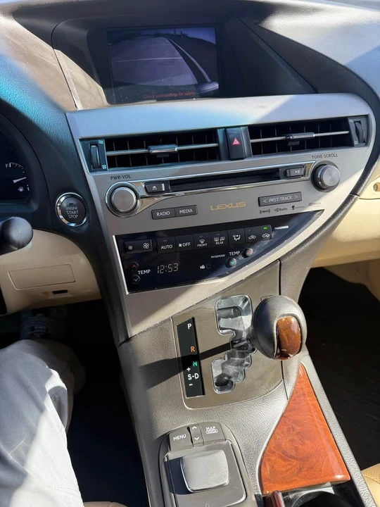 2013 Lexus RX 3rd Gen - Image 17 of 20