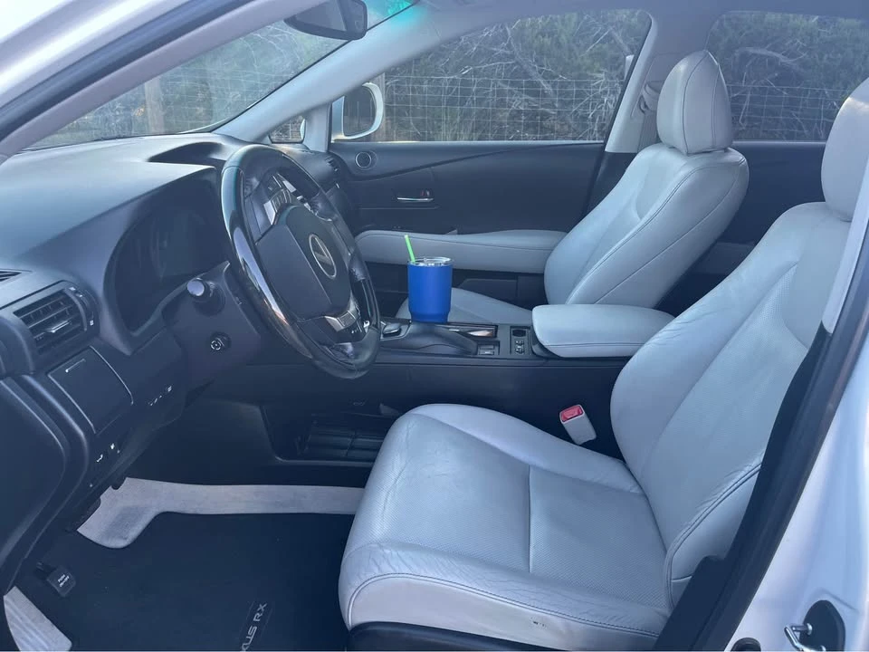 2013 Lexus RX 3rd Gen - Image 16 of 20
