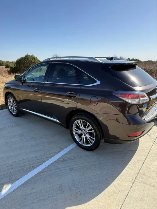 2013 Lexus RX 3rd Gen - Image 5 of 20